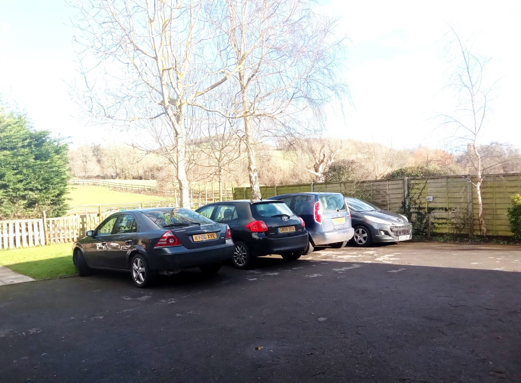 Parking at Holywell Nursing Home